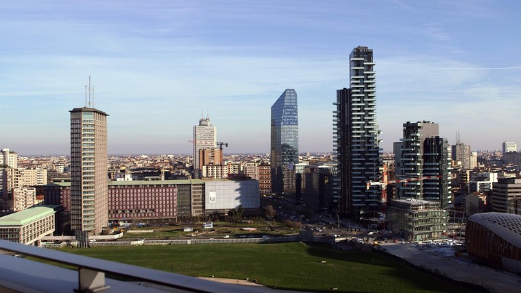 Il cielo sopra Milano